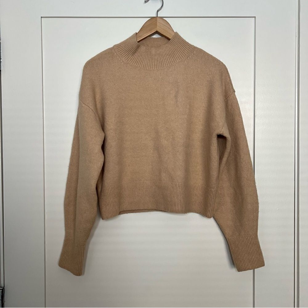 & Other Stories Sweater Womens Sz S Beige Cropped Mock Neck Wool Blend Pullover